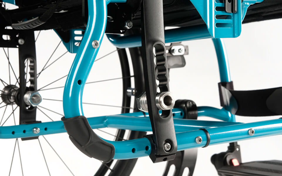 Scaun cu rotile rigid QUICKIE Life RT