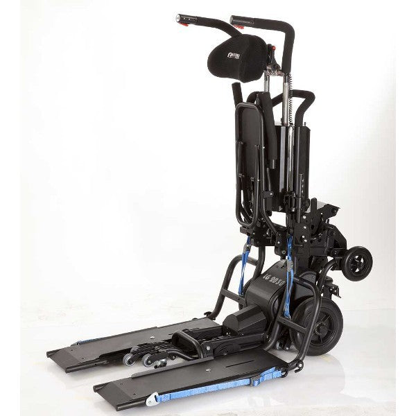 Elevator universal pentru transportul pe scari