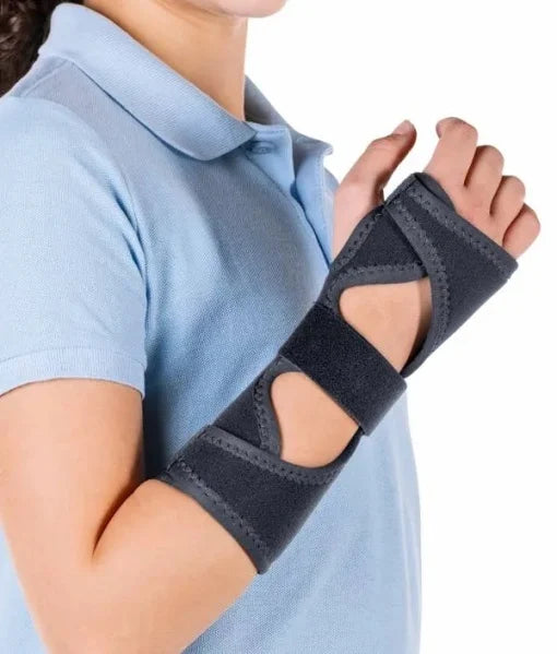 Orteza incheietura mana fixa TRIACARP JUNIOR, marime universala, SRT222, Triamed