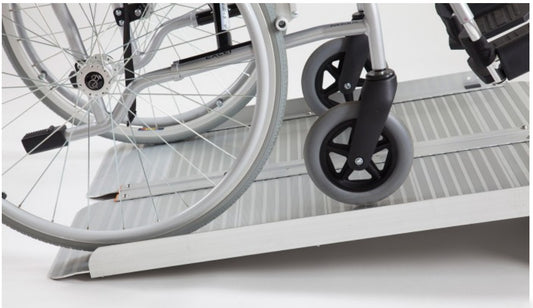 Rampa pentru fotoliu rulant